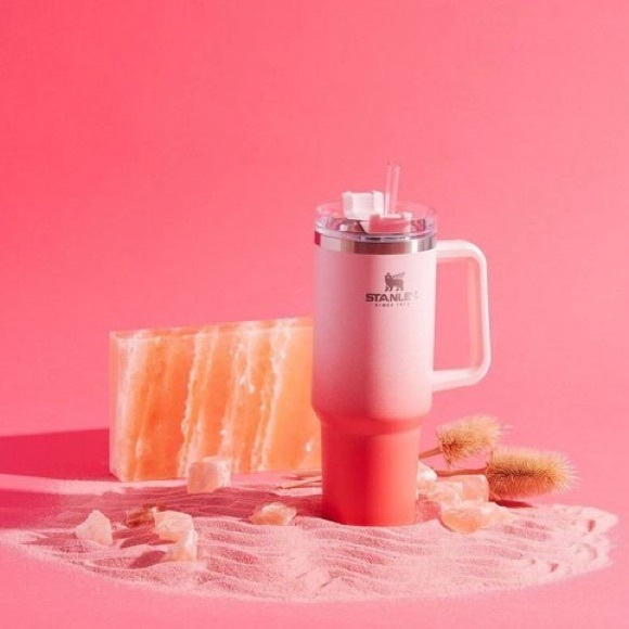 ❗️SOLD ❗️Stanley Adventure Quencher Travel Tumbler - Picture 2 of 3